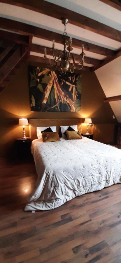 Bed & Breakfast De Kienstee Schoondijke Exterior photo